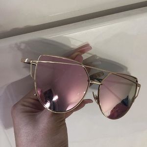 Sun glasses (rose gold)